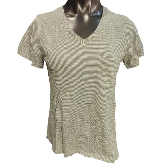 Time and Tru Women's M (8-10) Light Gray/White Stripe Tee - Picture 1 of 3
